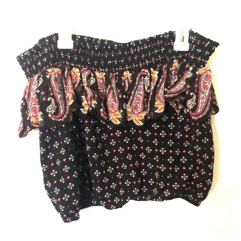 Black Off the Shoulder Crop Top